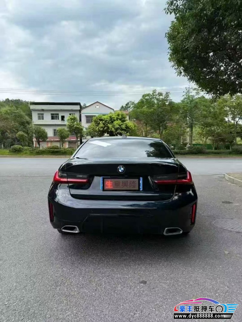 24年宝马3系轿车抵押车出售