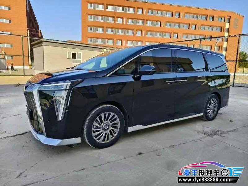 23年传祺M8轿车抵押车出售