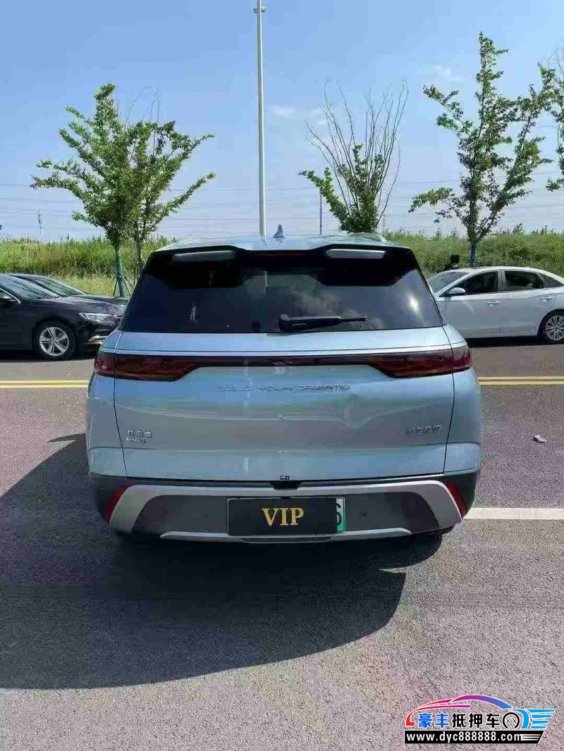 23年比亚迪护卫舰轿车抵押车出售