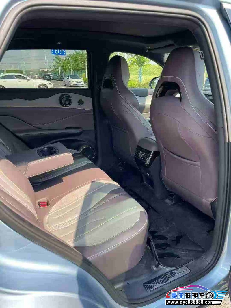 23年比亚迪护卫舰轿车抵押车出售