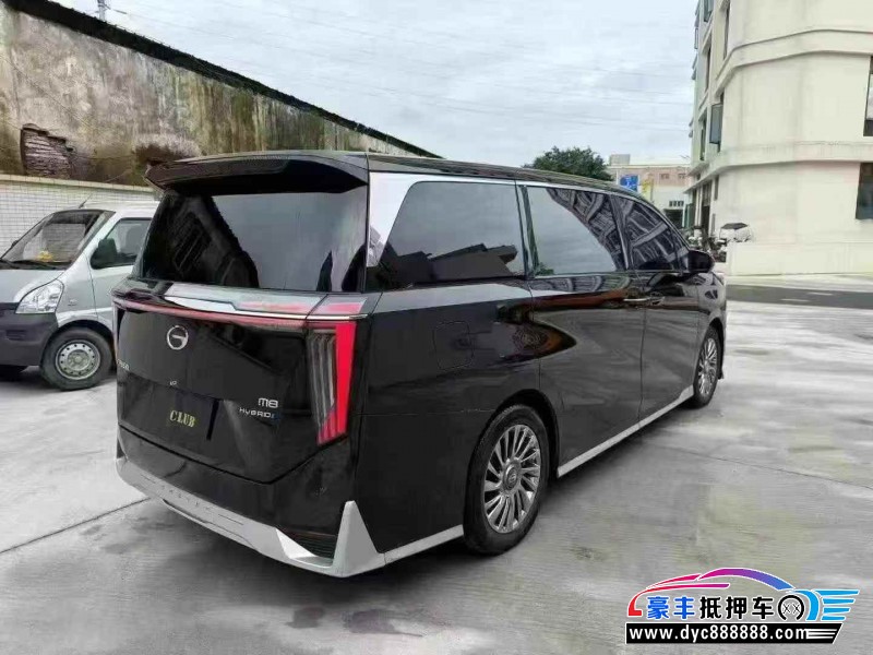 23年传祺M8轿车抵押车出售