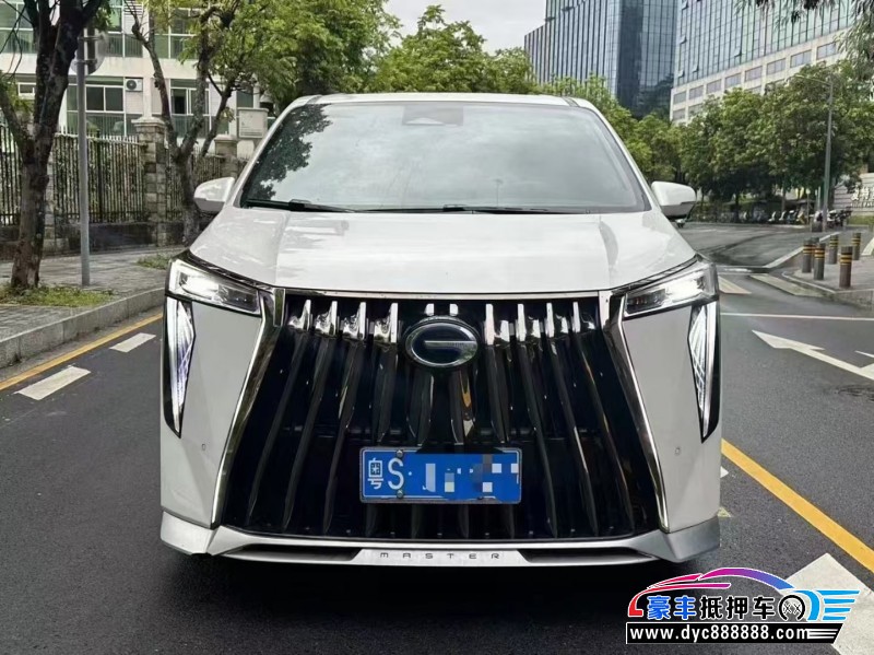 23年传祺M8轿车抵押车出售