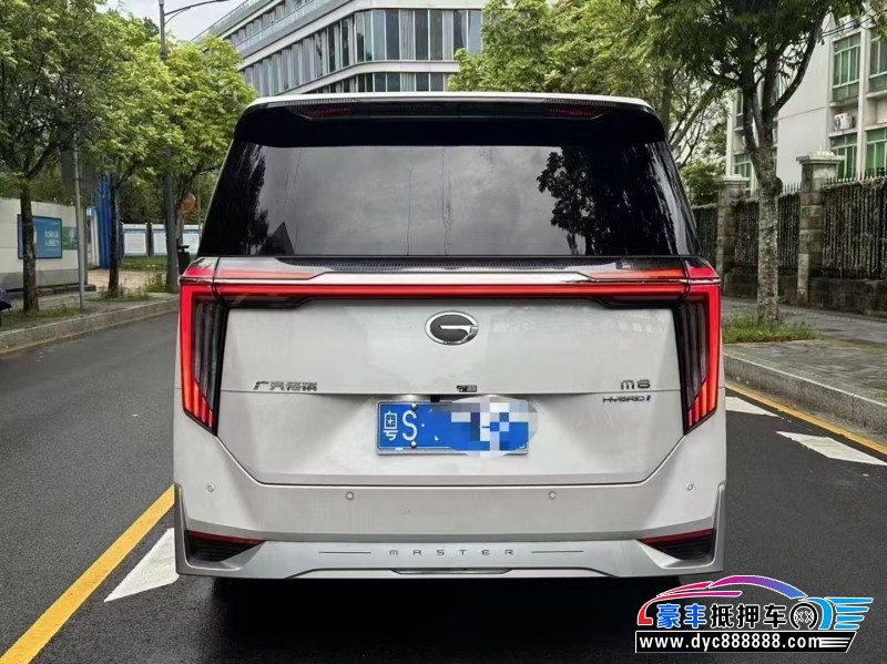 23年传祺M8轿车抵押车出售