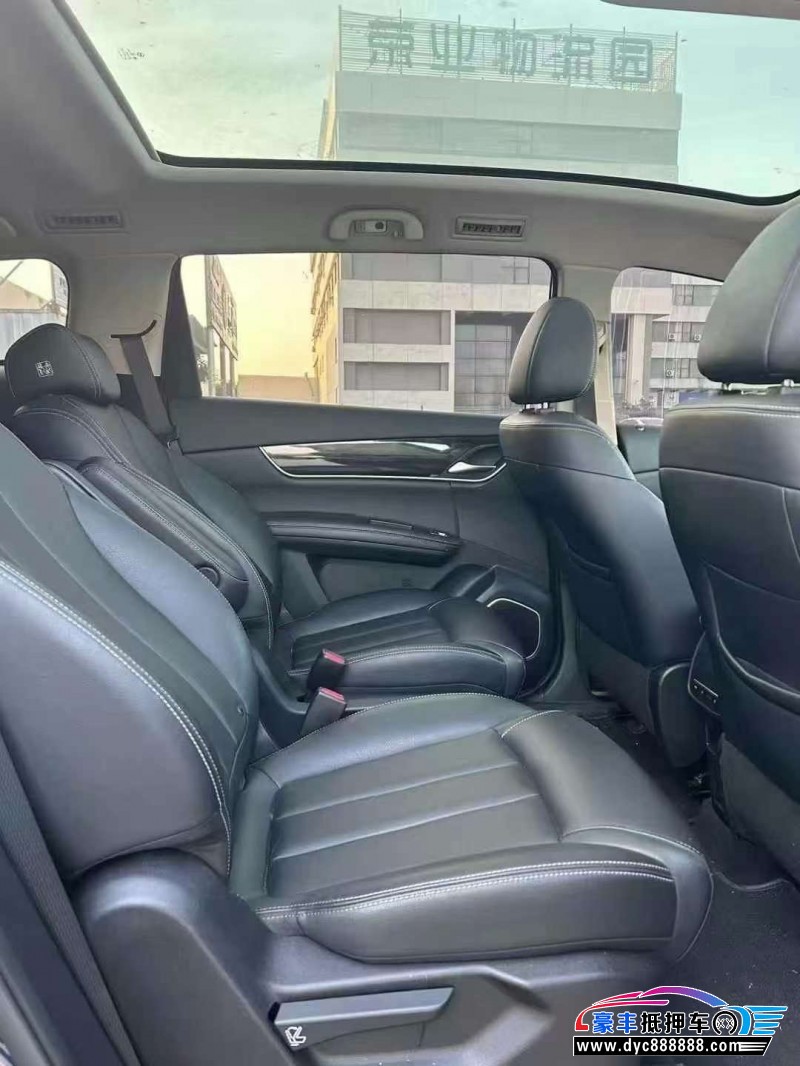 20年比亚迪宋轿车抵押车出售