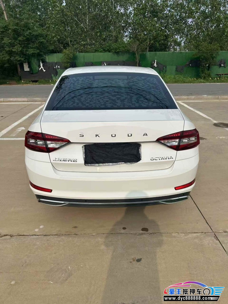 19年斯柯达明锐轿车抵押车出售