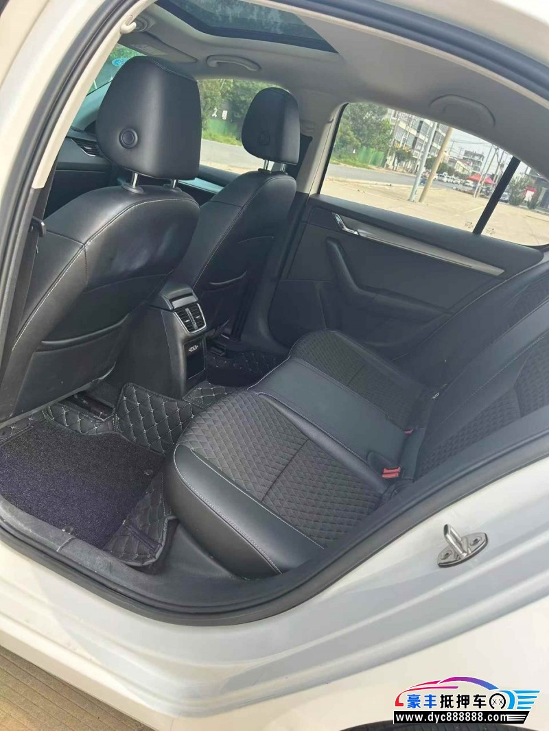 19年斯柯达明锐轿车抵押车出售