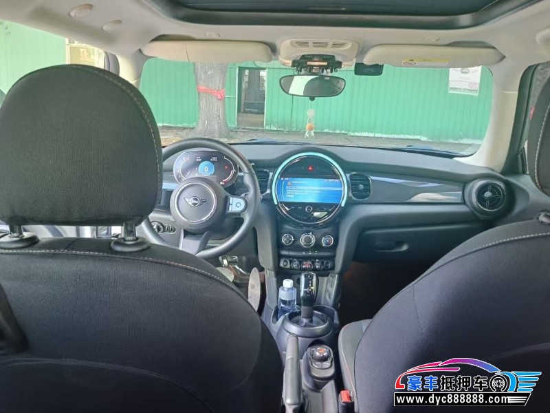 24年宝马MINI轿车抵押车出售