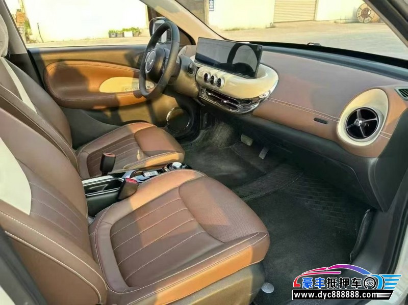 23年五菱缤果轿车抵押车出售