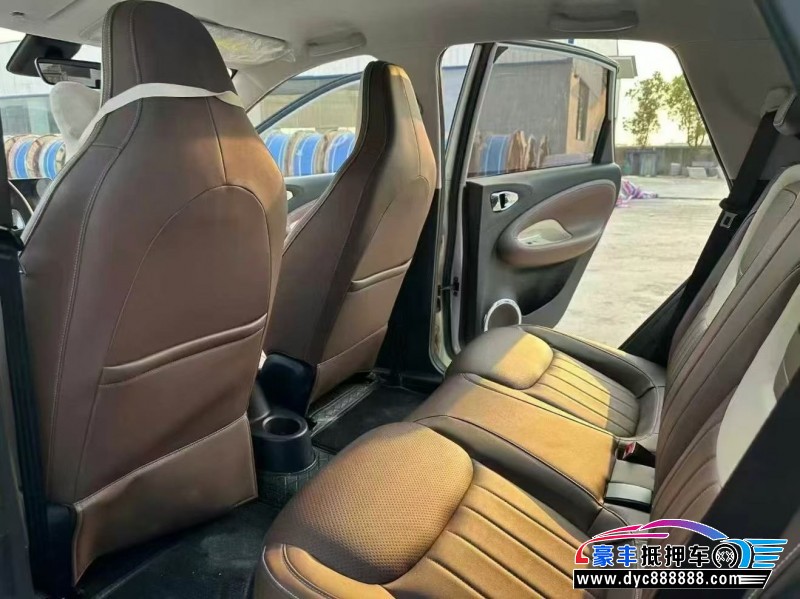 23年五菱缤果轿车抵押车出售