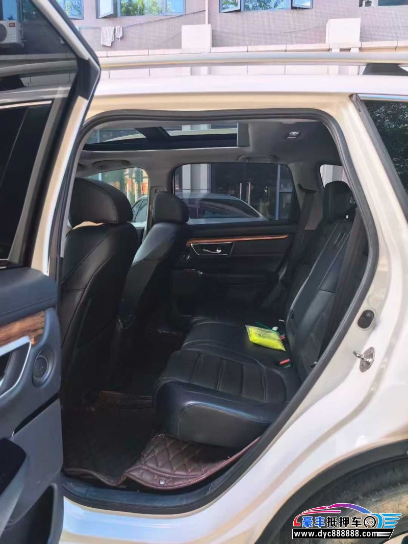 18年本田CR-V轿车抵押车出售