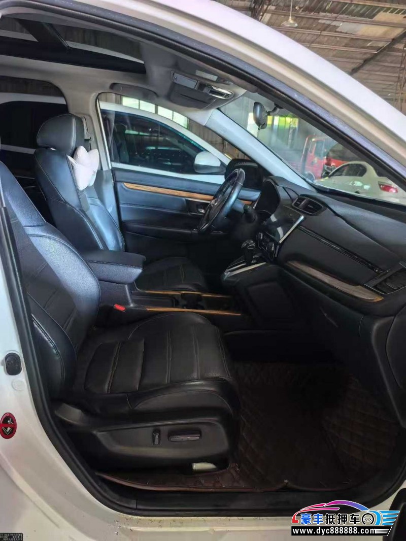 18年本田CR-V轿车抵押车出售