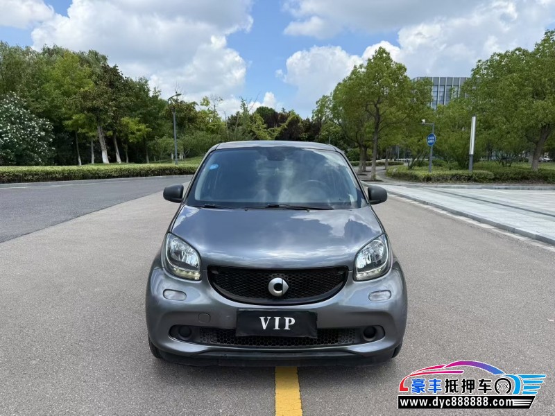 18年奔驰smart轿车抵押车出售