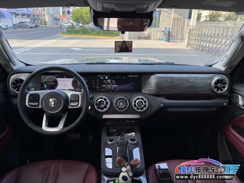 24年WEY坦克300轿车抵押车出售