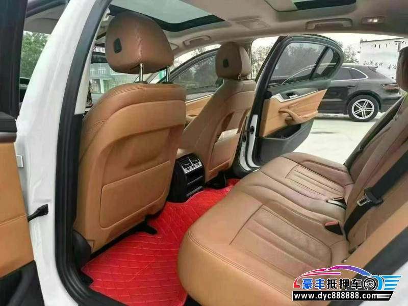 18年宝马5系轿车抵押车出售