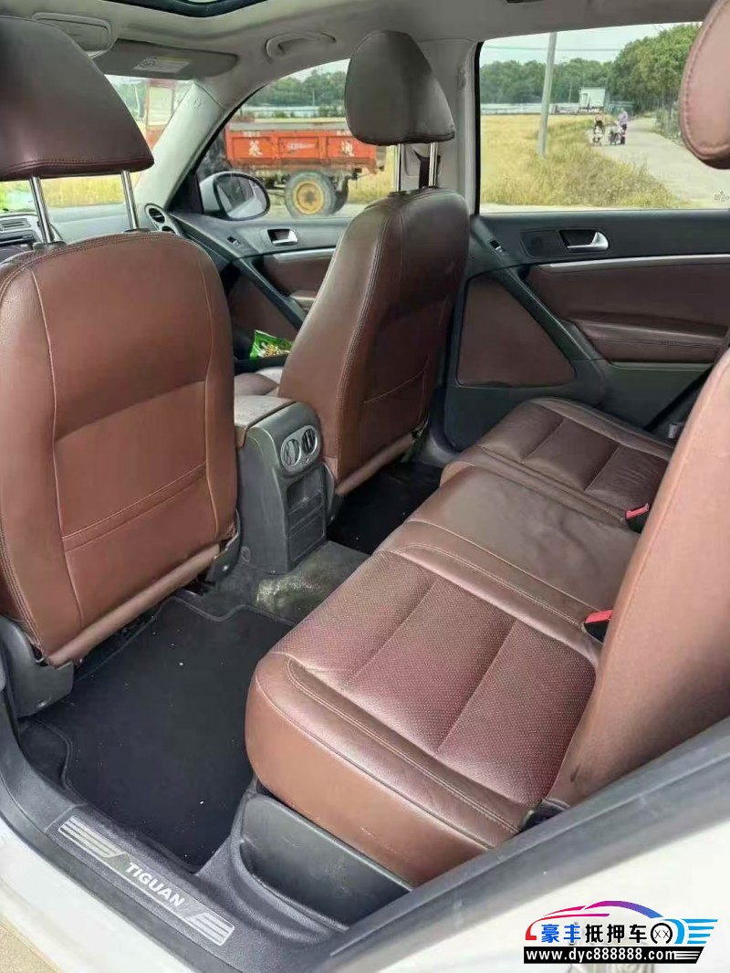 17年大众途观轿车抵押车出售