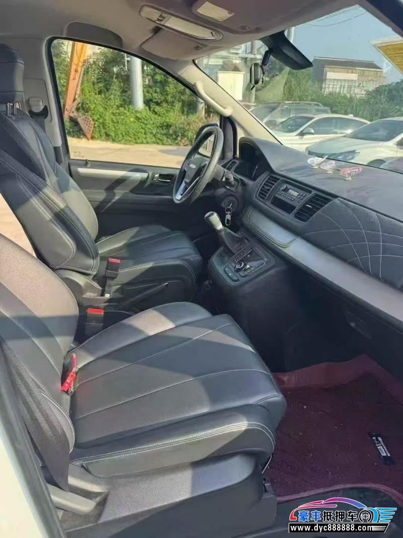 24年上汽大通G10轿车抵押车出售