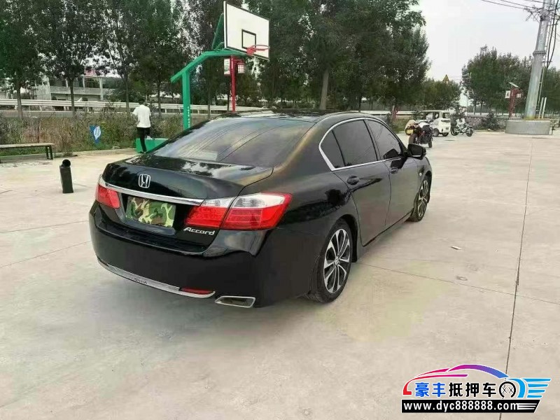 14年本田雅阁轿车抵押车出售