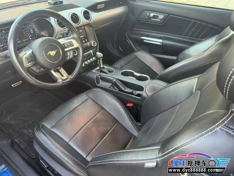 19年福特野马轿车抵押车出售