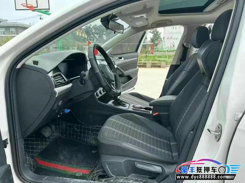 22年大众朗逸轿车抵押车出售