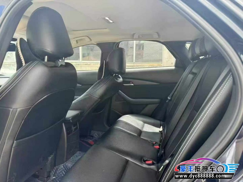 21年马自达cx30轿车抵押车出售