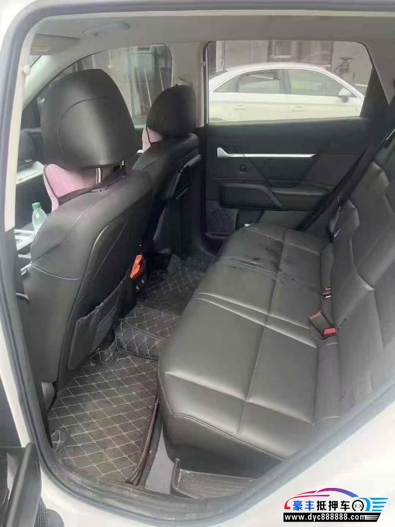 24年现代ix35轿车抵押车出售