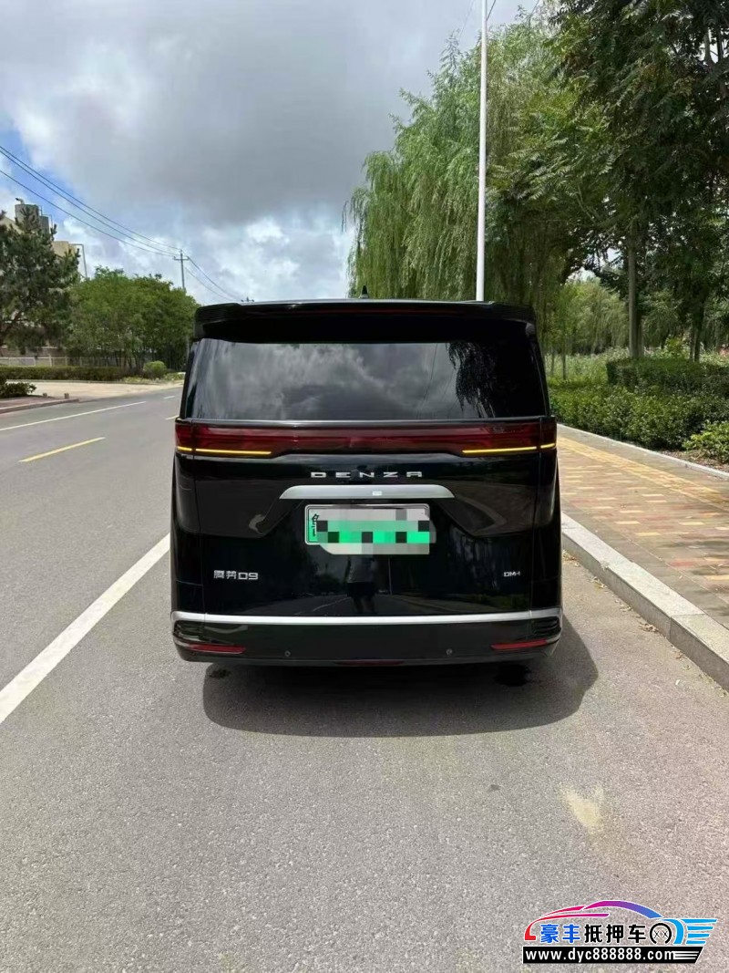 23年腾势D9轿车抵押车出售