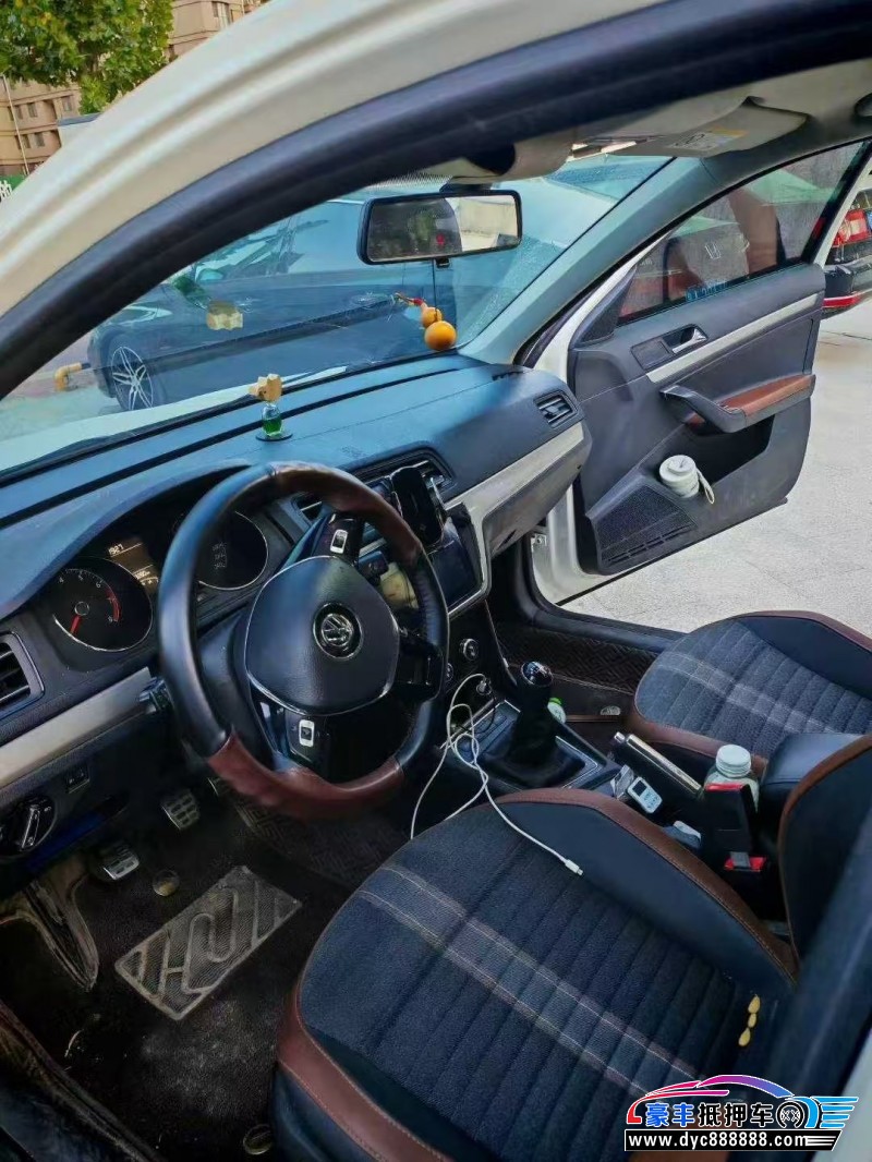 21年大众朗逸轿车抵押车出售