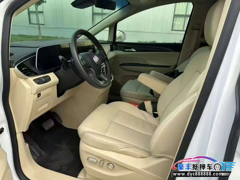 24年别克GL8轿车抵押车出售