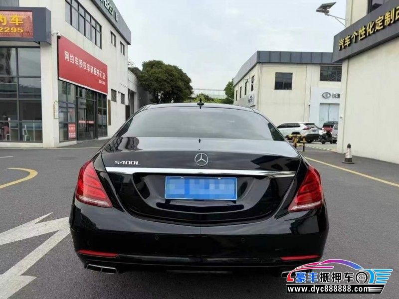 17年奔驰S轿车抵押车出售