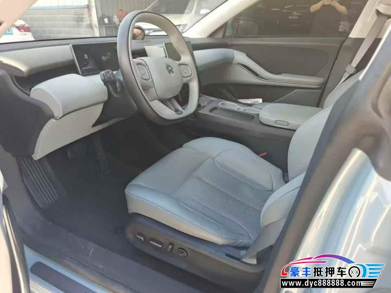 24年蔚来ET5轿车抵押车出售