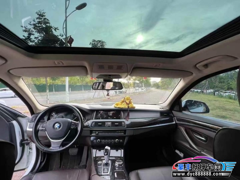 17年宝马5系轿车抵押车出售