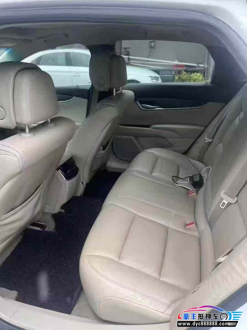 13年凯迪拉克XTS轿车抵押车出售