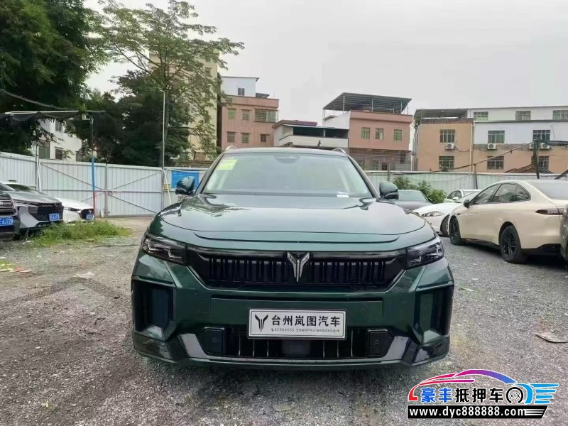 25年岚图FREE轿车抵押车出售