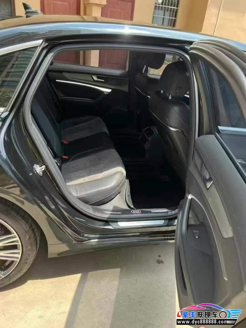 22年奥迪A6L轿车抵押车出售