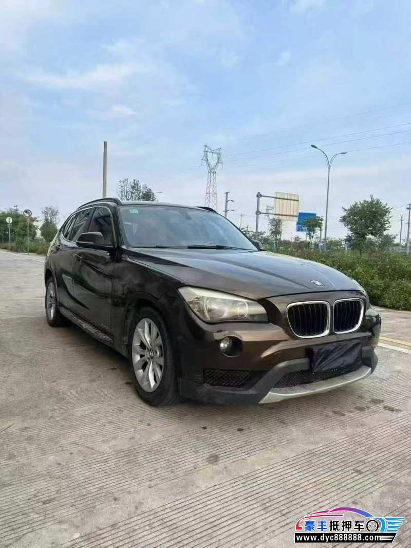 13年宝马X1轿车抵押车出售