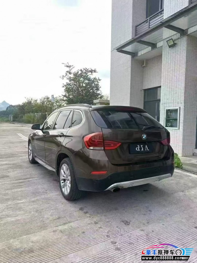 13年宝马X1轿车抵押车出售