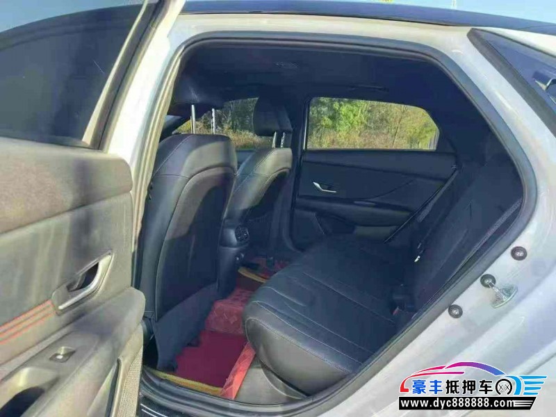 23年现代伊兰特轿车抵押车出售