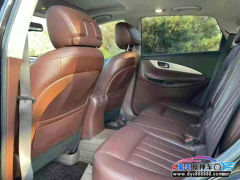 17年英菲尼迪QX50轿车抵押车出售