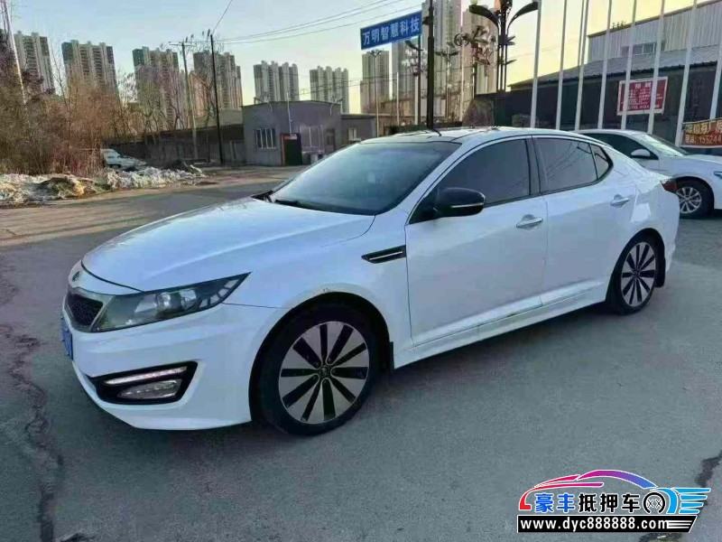 12年起亚K5轿车抵押车出售