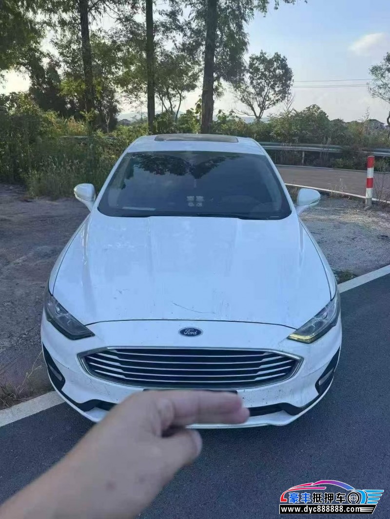 20年福特蒙迪欧轿车抵押车出售