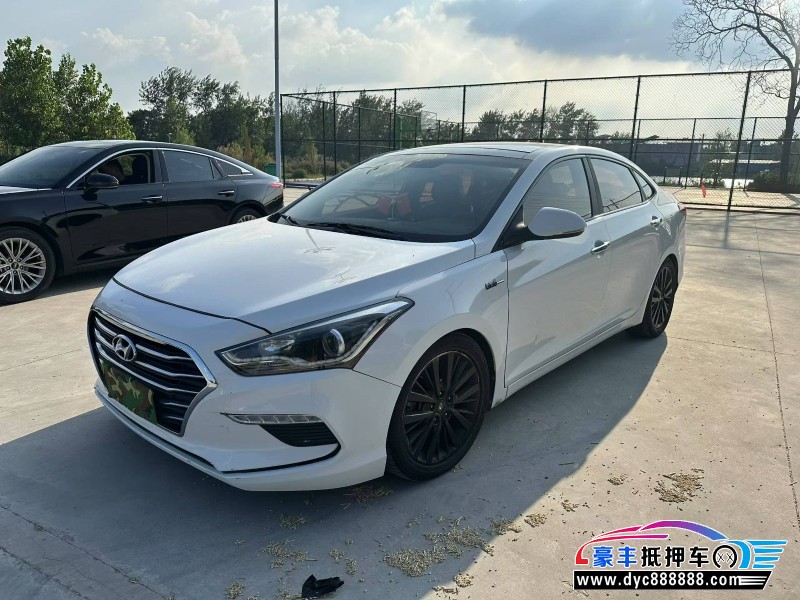 17年现代名图轿车抵押车出售