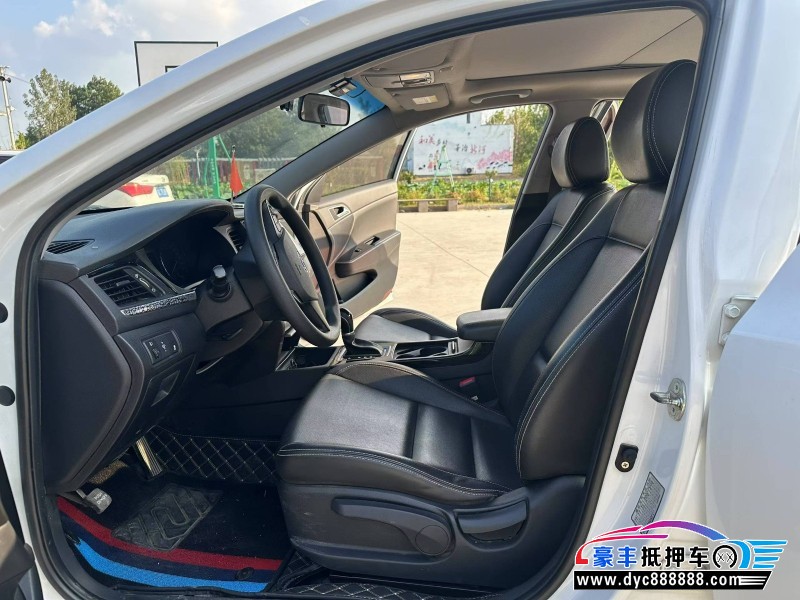 17年现代名图轿车抵押车出售