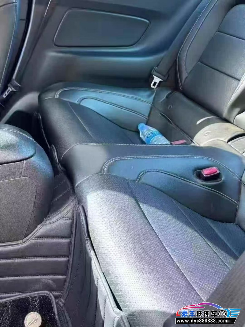 18年福特野马轿车抵押车出售