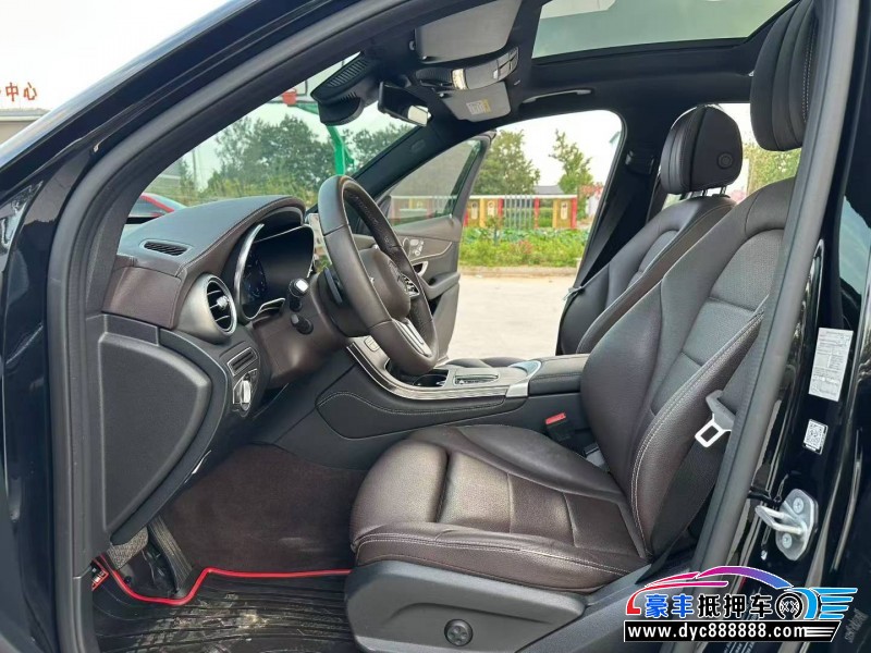 20年奔驰GLCSUV抵押车出售