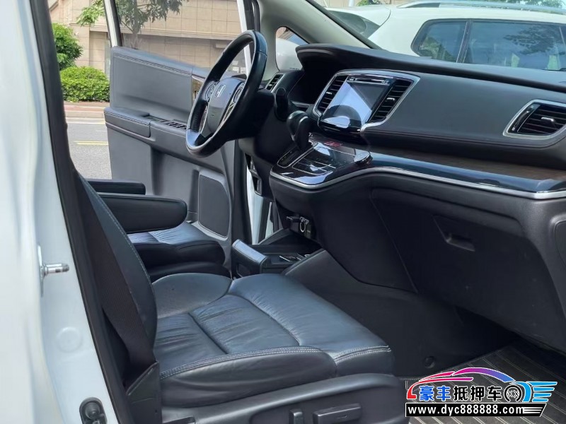 17年本田奥德赛轿车抵押车出售