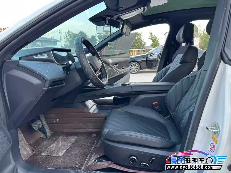 24年长安深蓝SL03轿车抵押车出售