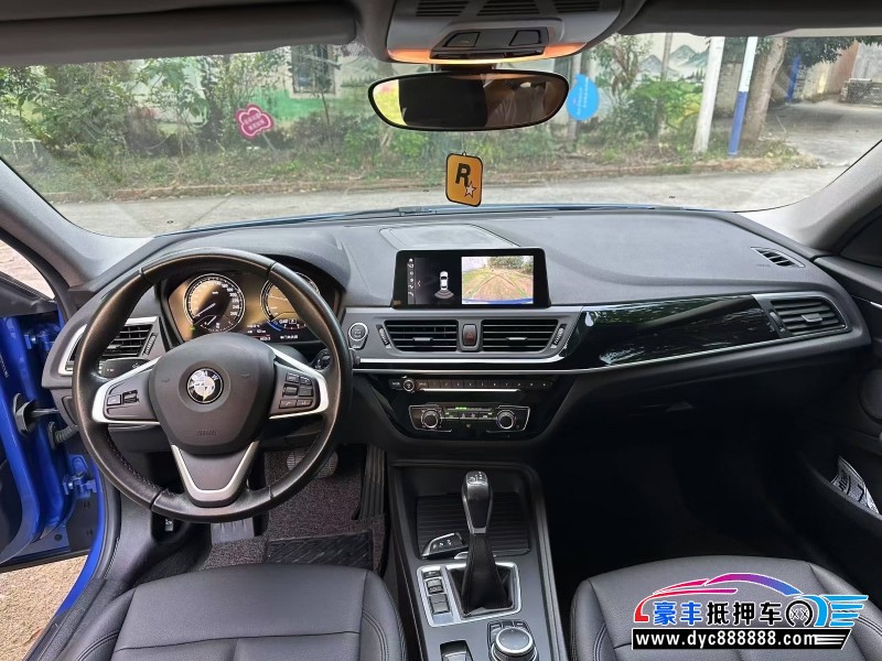 19年宝马1系轿车抵押车出售