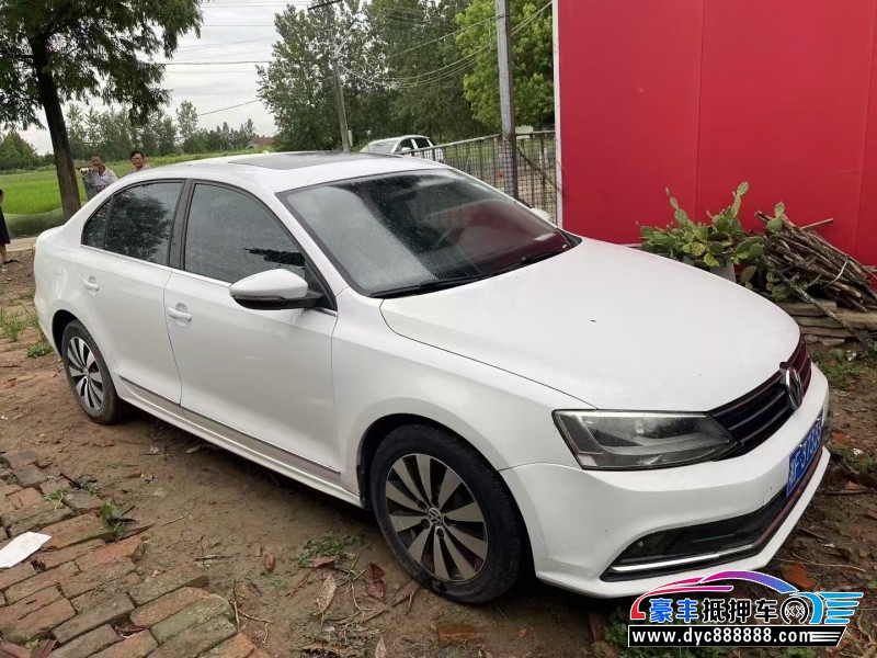 19年大众速腾轿车抵押车出售