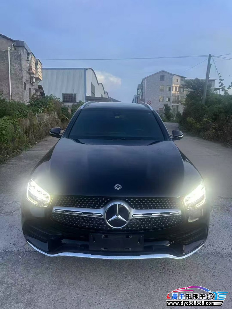 20年奔驰GLC轿车抵押车出售