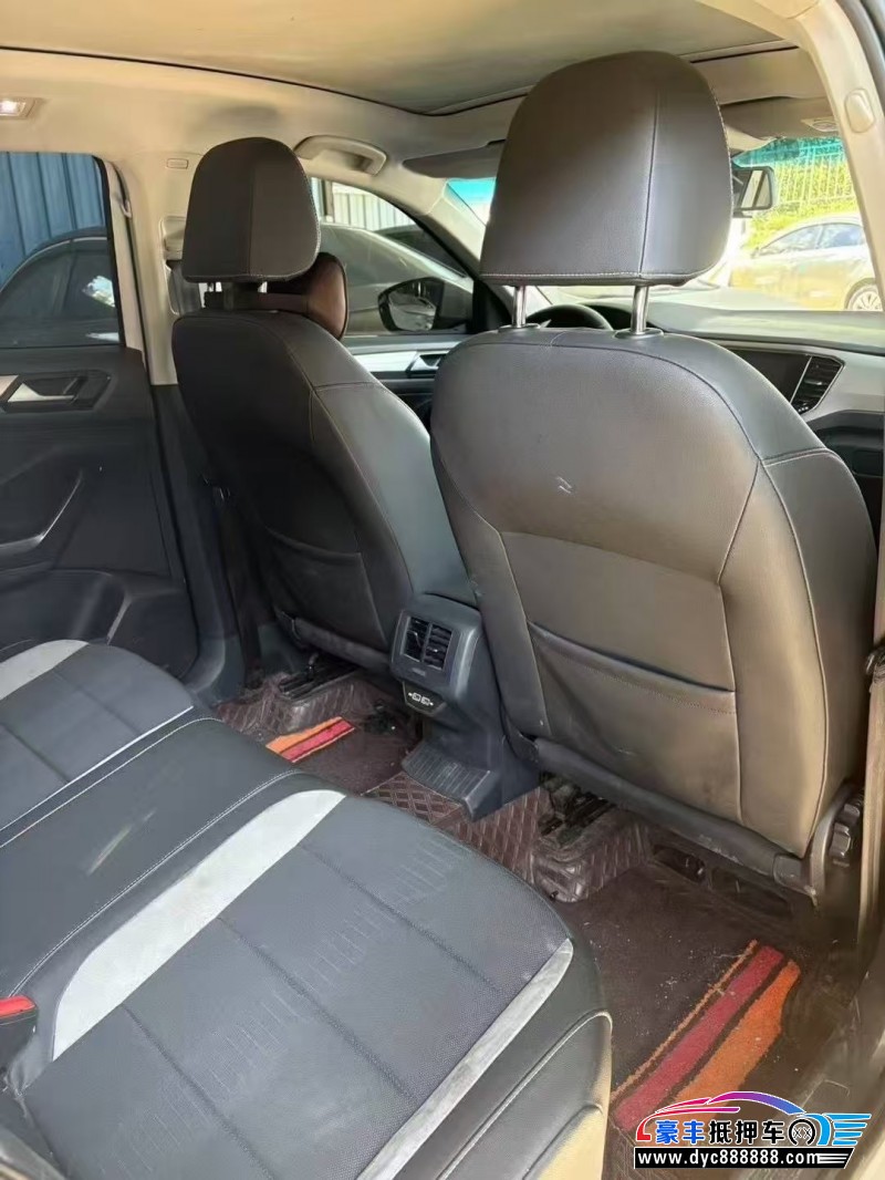 19年大众探歌轿车抵押车出售